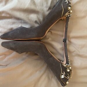 Beautiful grey "suede" crystal encrusted SIZE 14 pumps